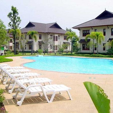 Teak Garden Resort, Chiang Rai Exteriör bild