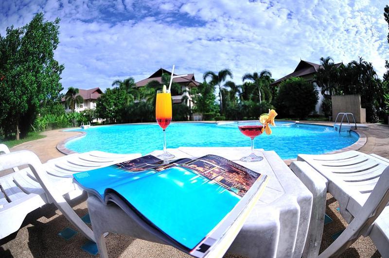 Teak Garden Resort, Chiang Rai Exteriör bild
